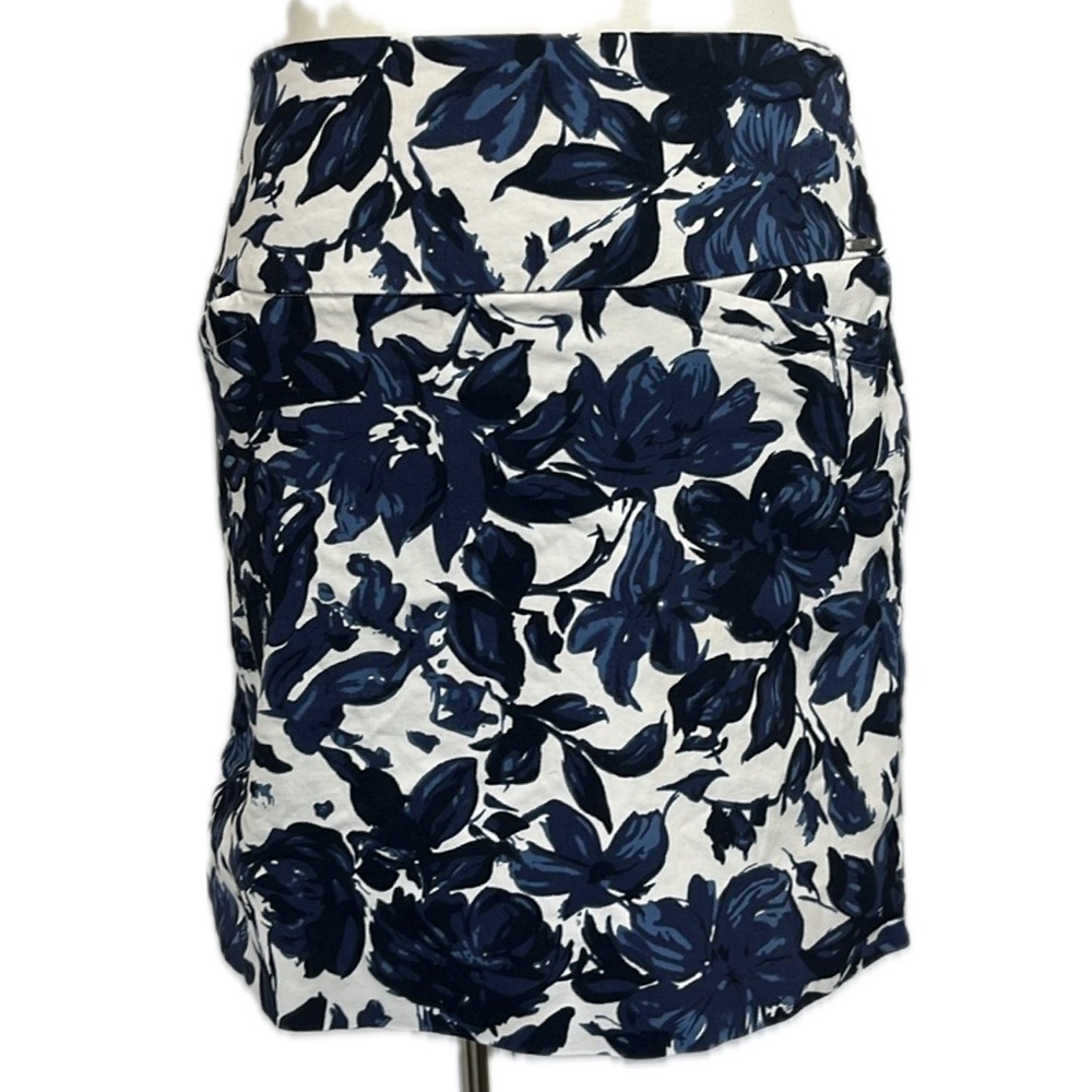 S. C. & Co Tummy Control Blue Floral Skort Skirt Sz M Tennis Sporty Cruise Golf